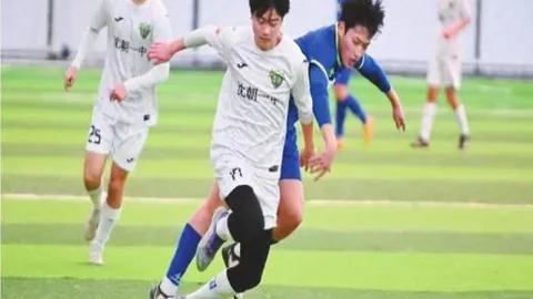 萨利巴荣膺英超官方最佳新秀，对埃弗顿一战传球精准率高达91.4%！